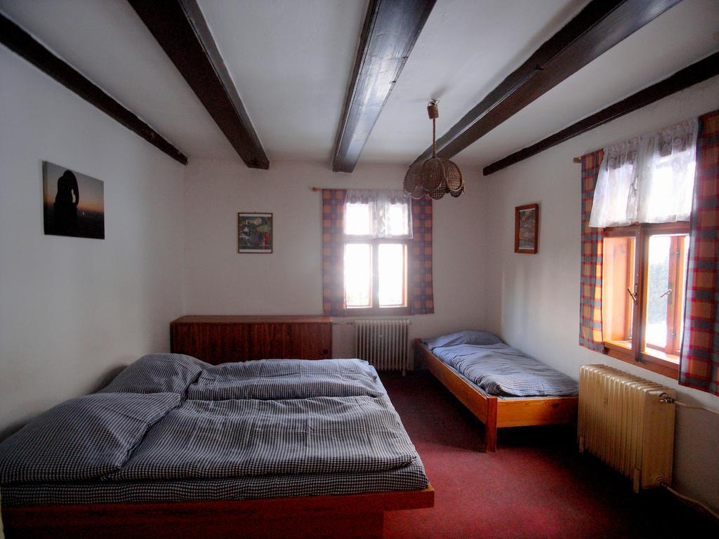 Отель Horska Chata Navrsi Старе-Место Экстерьер фото